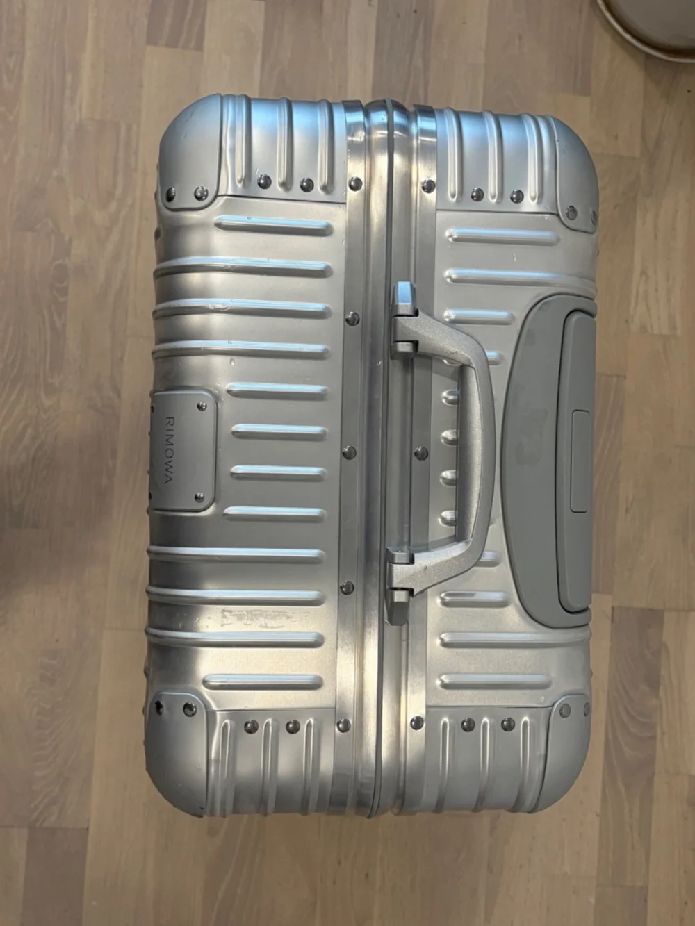 Rimowa Original Check-In Medium Luggage (Silver Alumunium)